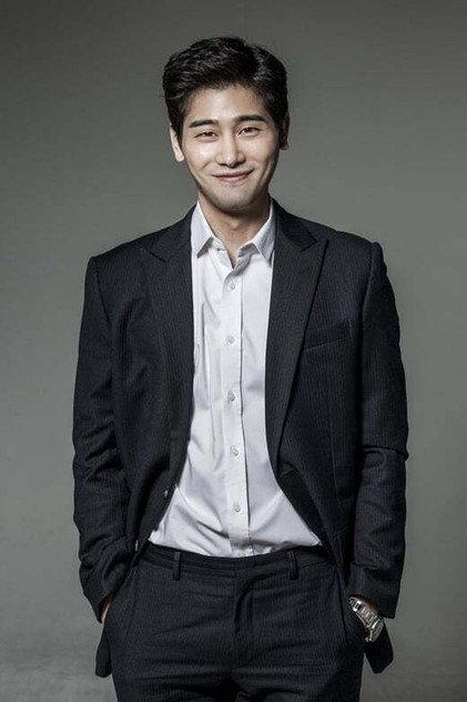 Ji Chan - Actor Profile Photo