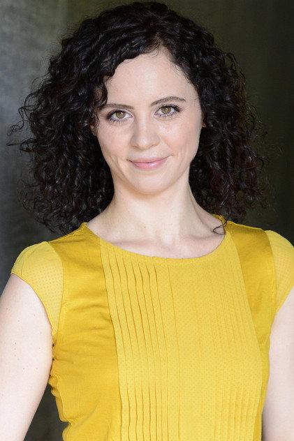 Lea Enslin - Actor Profile Photo