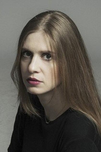 Evi Dovelou - Actor Profile Photo