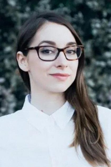 Melanie Recker - Actor Profile Photo