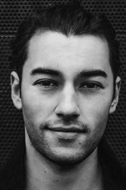 Simon Settergren - Actor Profile Photo