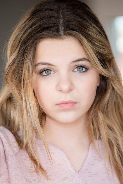 Samara Lee - Actor Profile Photo