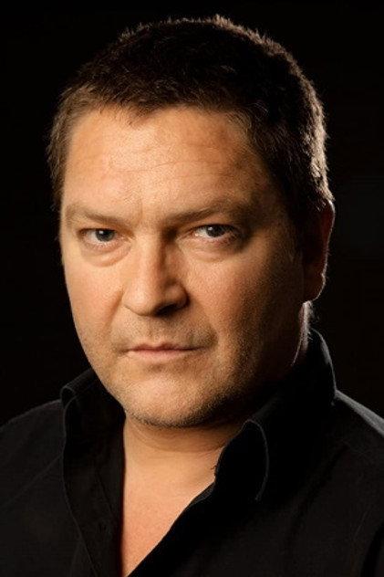 Tom van Bauwel - Actor Profile Photo