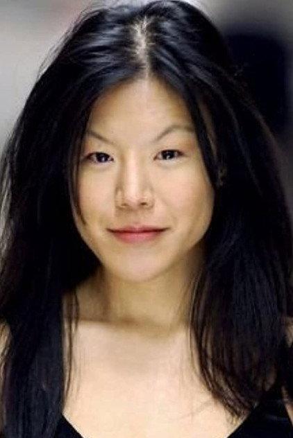 Hettienne Park - Actor Profile Photo