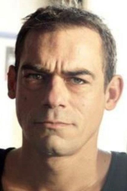 Carlos López - Actor Profile Photo