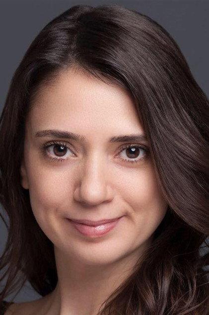 Simge Defne - Actor Profile Photo