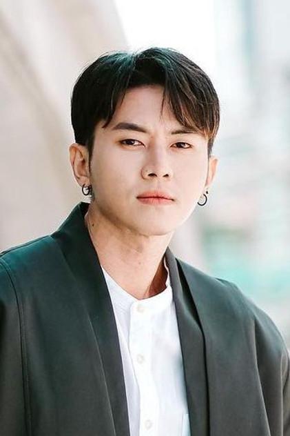 Rafael Tan - Actor Profile Photo