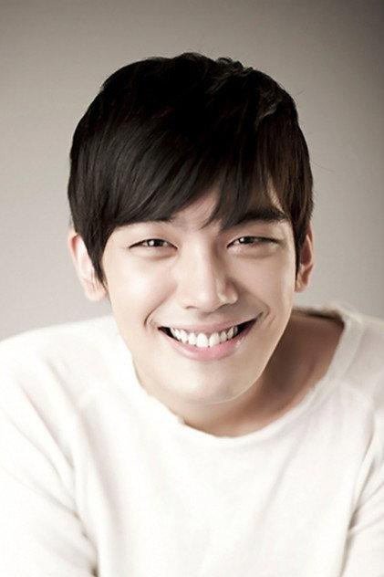 Jung Woo-sik - Actor Profile Photo