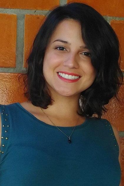 Fernanda Pozza - Actor Profile Photo
