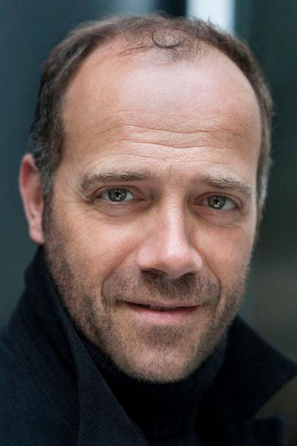 Anton Algrang - Actor Profile Photo