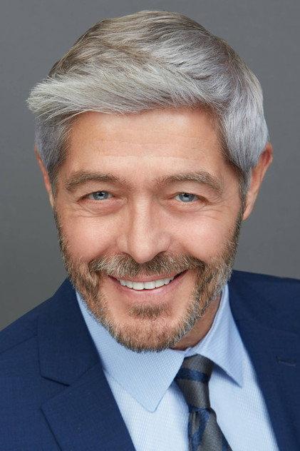 Buzz Leer - Actor Profile Photo
