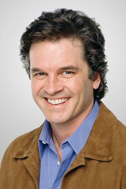 Steven Eckholdt - Actor Profile Photo