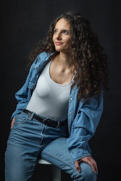 Anna Tabajdi - Actor Profile Photo