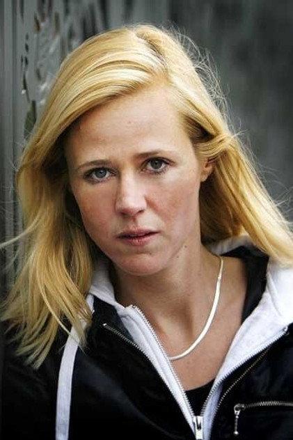 Nicole van Nierop - Actor Profile Photo