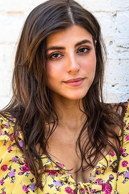 Julia Vasi - Actor Profile Photo