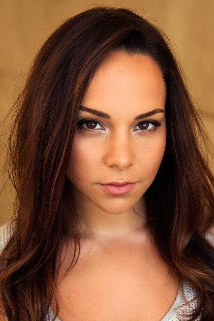 Dena Kaplan - Actor Profile Photo