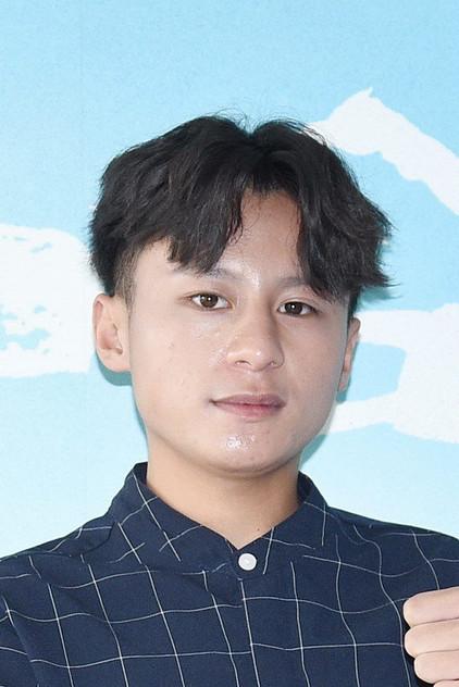 Yukan Losing - Actor Profile Photo