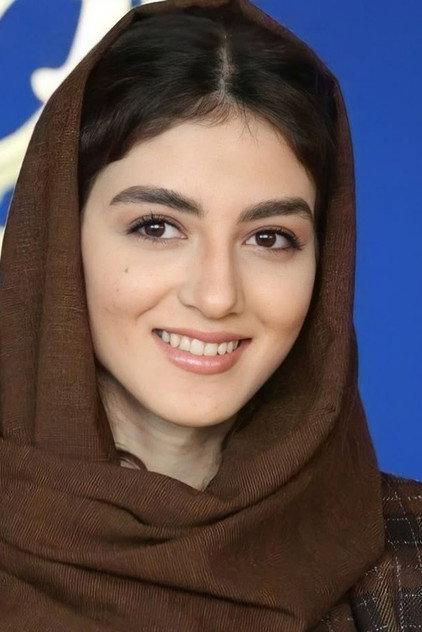 Pardis Pourabedini - Actor Profile Photo