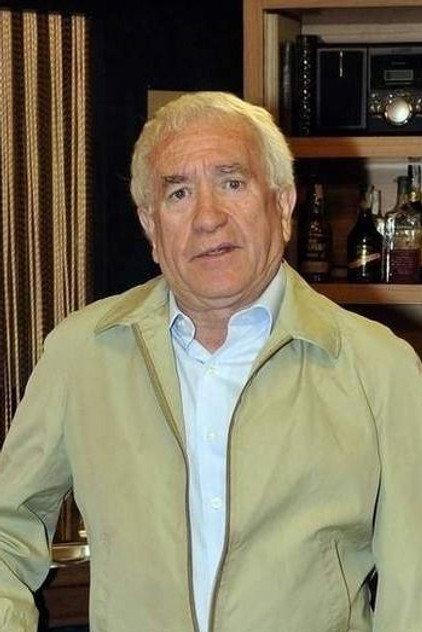 Cesáreo Estébanez - Actor Profile Photo
