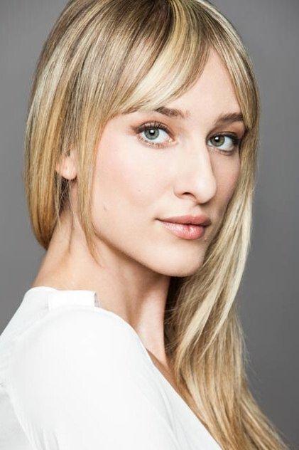 Hannah Leder - Actor Profile Photo