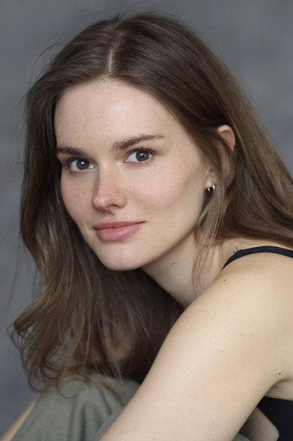 Dominika Kachlik - Actor Profile Photo