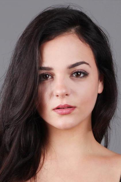 Aslıhan Kapanşahin - Actor Profile Photo