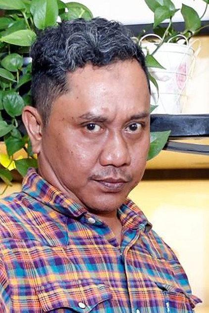 Totos Rasiti - Actor Profile Photo