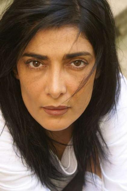 Fatima Adoum - Actor Profile Photo