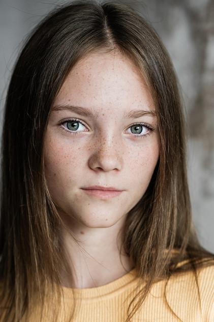 Mae Higgins - Actor Profile Photo