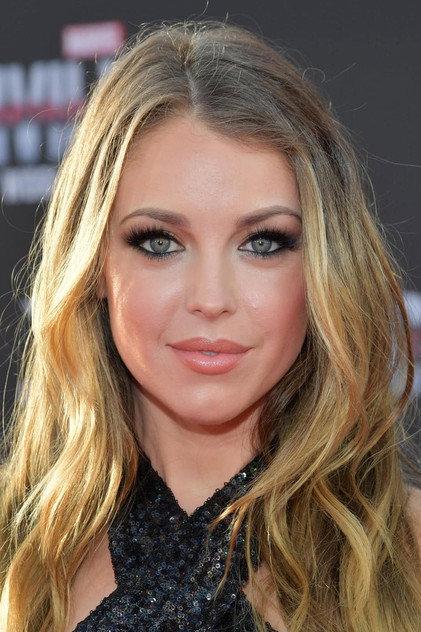 Jadyn Douglas - Actor Profile Photo