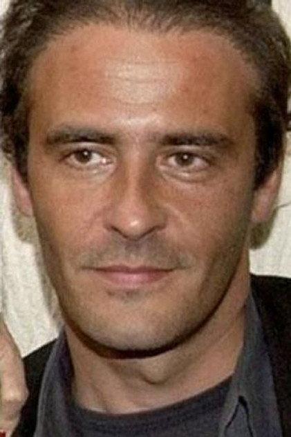 Alexandre Sterling - Actor Profile Photo