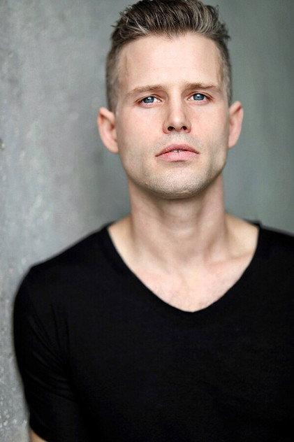 Kerry James - Actor Profile Photo