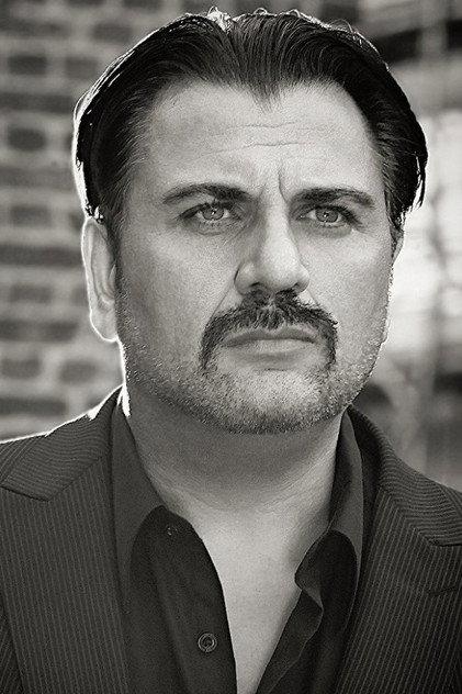 Mem Ferda - Actor Profile Photo
