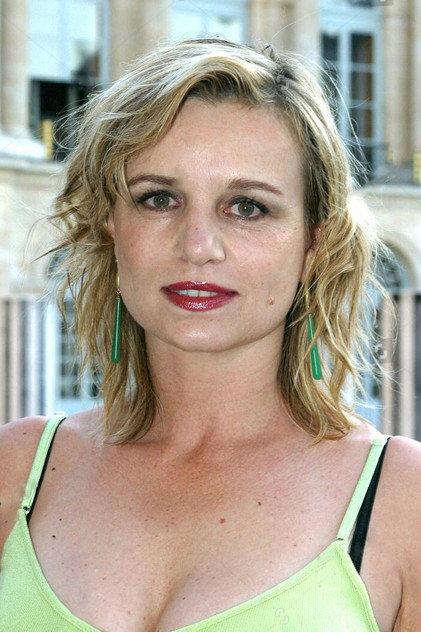 Fabienne Babe - Actor Profile Photo