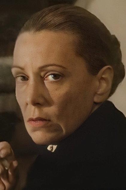 Marina Krutikova - Actor Profile Photo