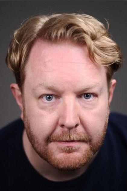 Simon Hibbs - Actor Profile Photo