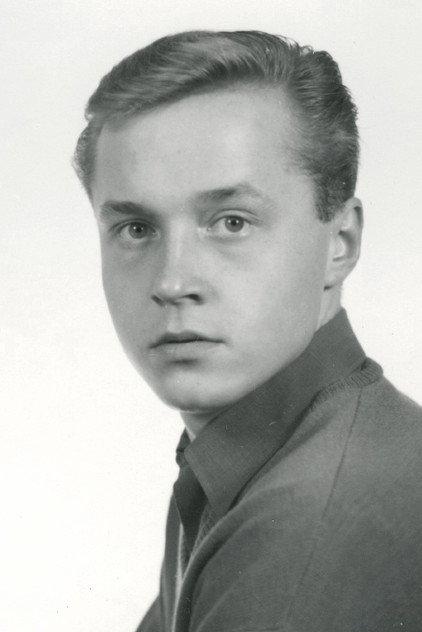 Lasse Sarri - Actor Profile Photo