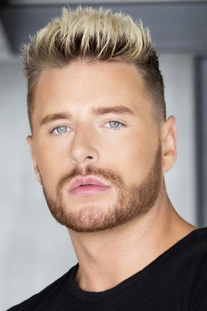 Josh Moore - Actor Profile Photo