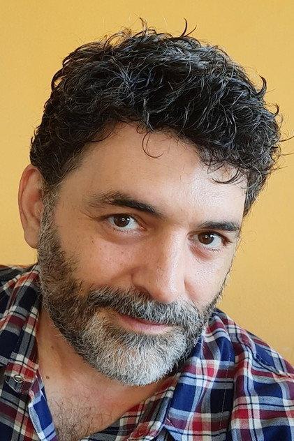 Iván Steinhardt - Actor Profile Photo