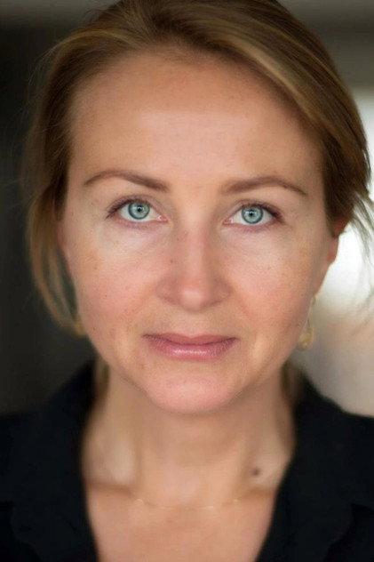 Christel Dewynter - Actor Profile Photo