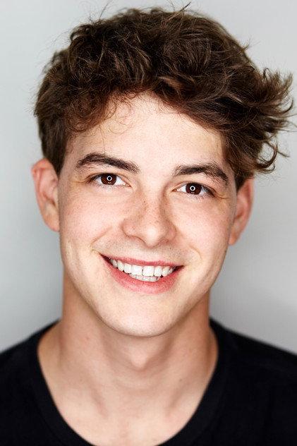Israel Broussard - Actor Profile Photo