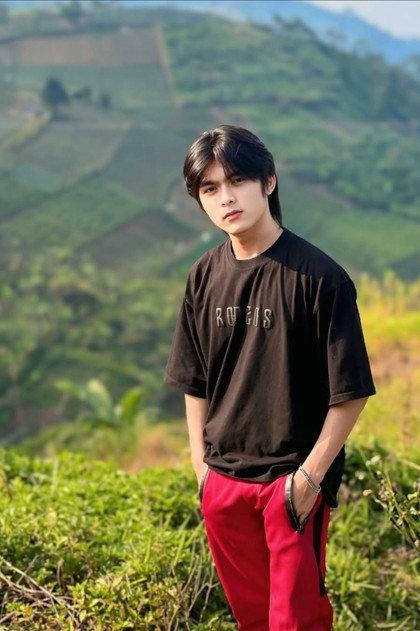 Trayen Kaligis - Actor Profile Photo