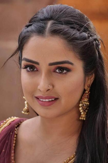 Amrapali Dubey - Actor Profile Photo