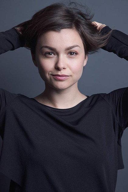 Reba Buhr - Actor Profile Photo