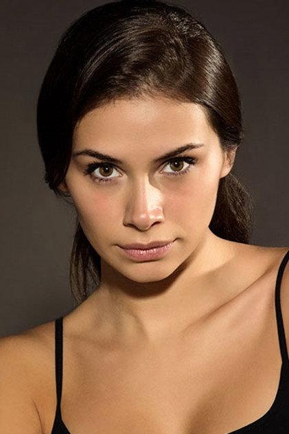 Begüm Birgören - Actor Profile Photo