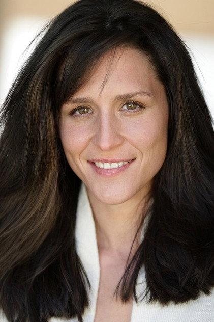 Geneviève Laroche - Actor Profile Photo