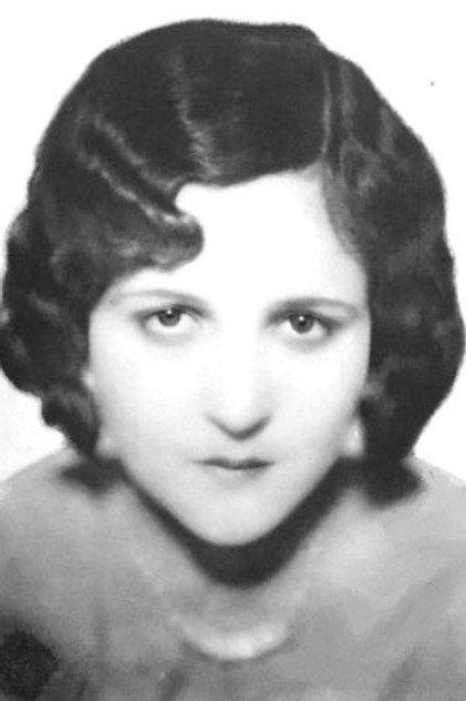 Helga Nováková - Actor Profile Photo