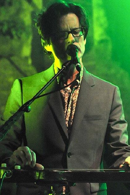 Mark Hart - Actor Profile Photo