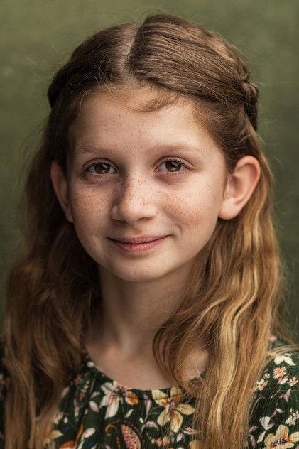 Olivia Lynes - Actor Profile Photo