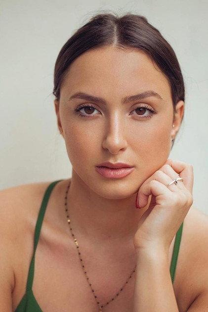 Léora Barbara - Actor Profile Photo